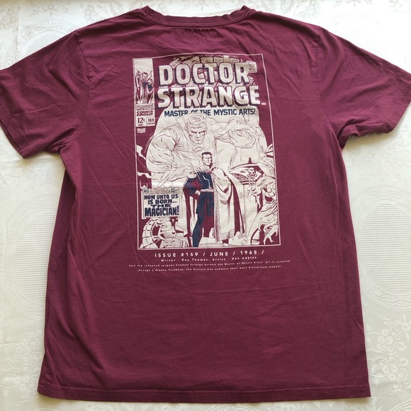 Marvel Comics Group Men’s Size L Burgundy T-Shirt Short Sleeves Graphic Tee - Picture 12 of 15